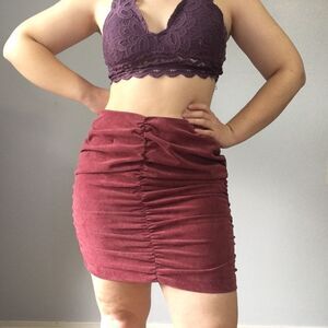 Zara • Corduroy Ruched Mini Skirt Wine Size Medium